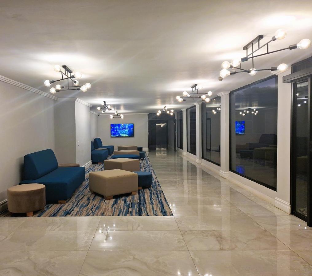 Zar Hotel Amanzimtoti Exterior photo